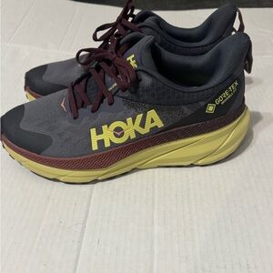 Hoka Challenger 7 Running Shoe (Women)  Size 10B